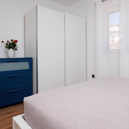 Summer Breeze Apartment - Quiet Place With A Spectacular View And A Garden Šibenik Exterior foto